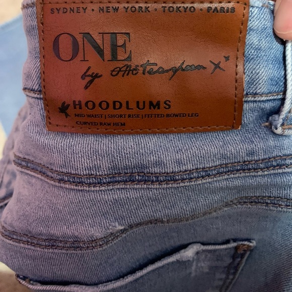 One By One Teaspoon Raw Hew Jeans. Size 26.. NWOT. Distressed. - Picture 4 of 6